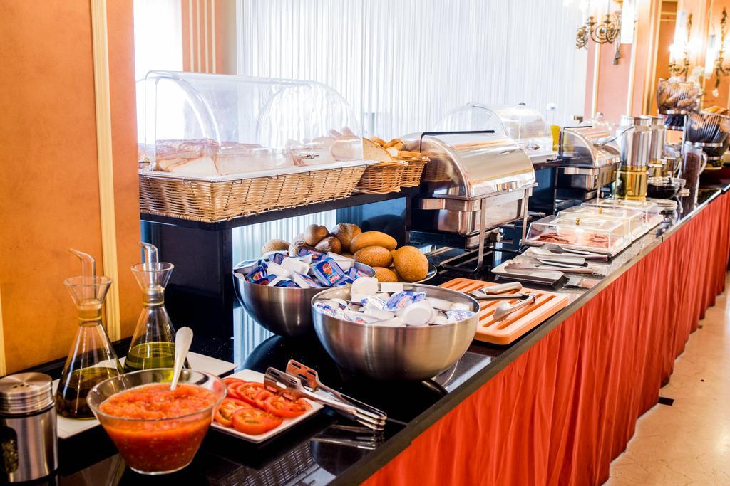 Hotel Arosa มาดริด ภายนอก รูปภาพ
