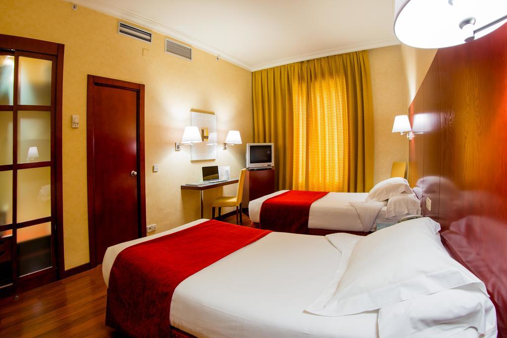 Hotel Arosa มาดริด ภายนอก รูปภาพ
