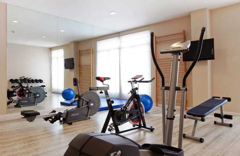 Hotel Arosa มาดริด ภายนอก รูปภาพ