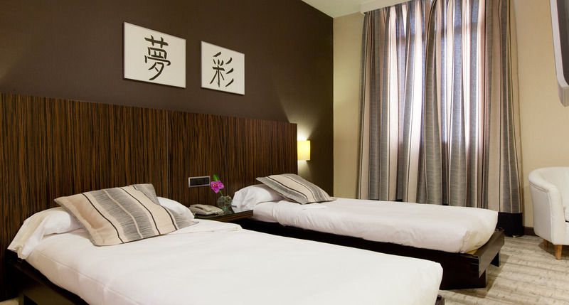 Hotel Arosa มาดริด ภายนอก รูปภาพ